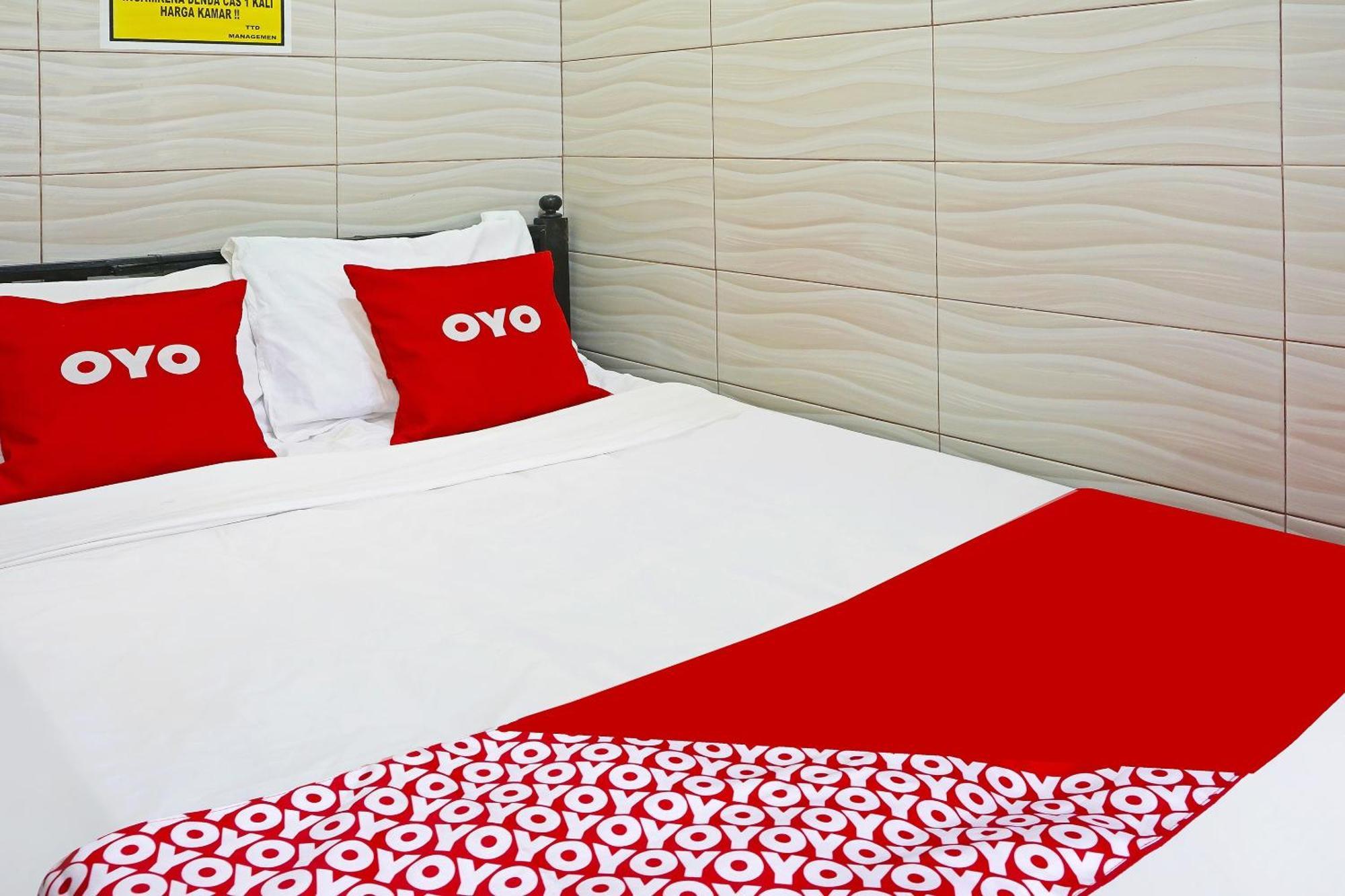 Putih Mulia Homestay Syariah Lumajang Εξωτερικό φωτογραφία